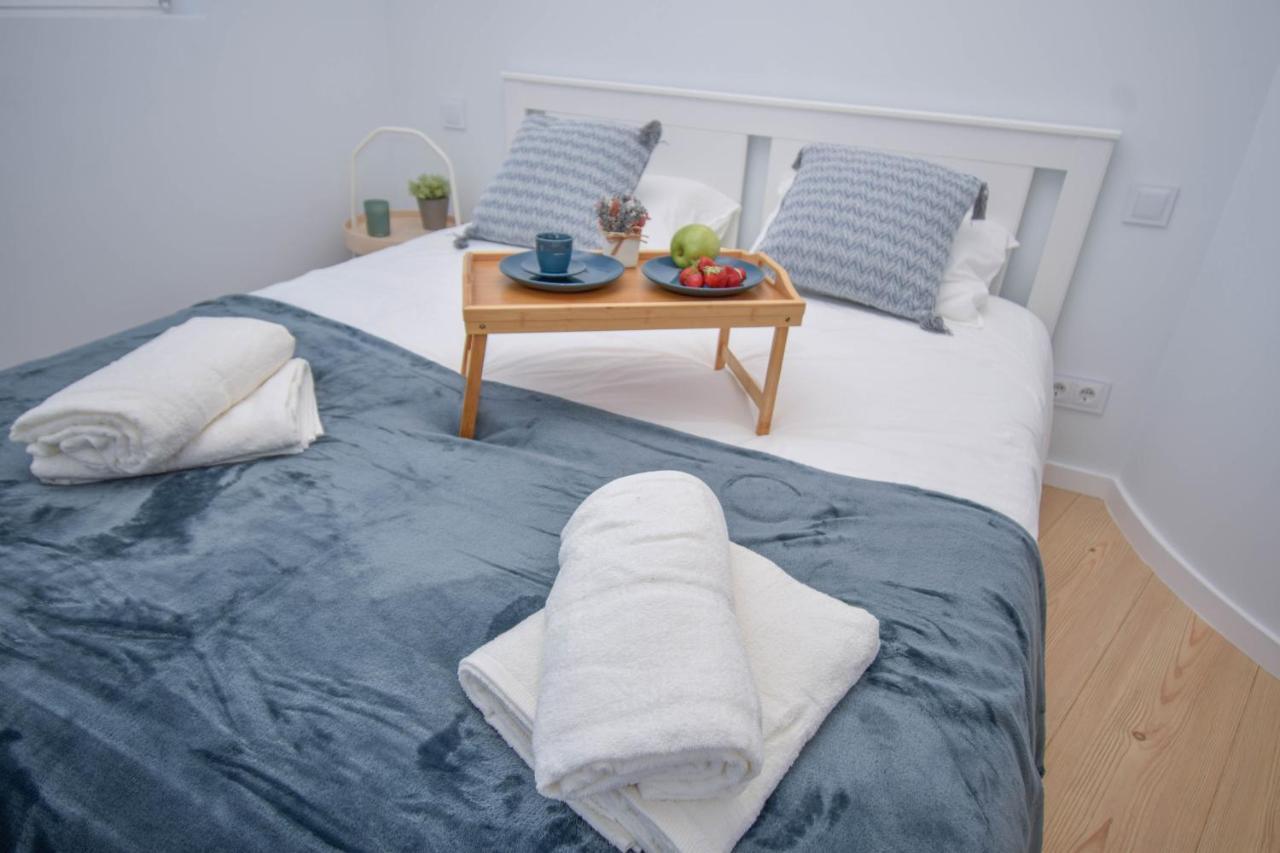 Central & Stylish 2 Bedroom Apartment W/ Balcony Віавіа Zewnętrze zdjęcie