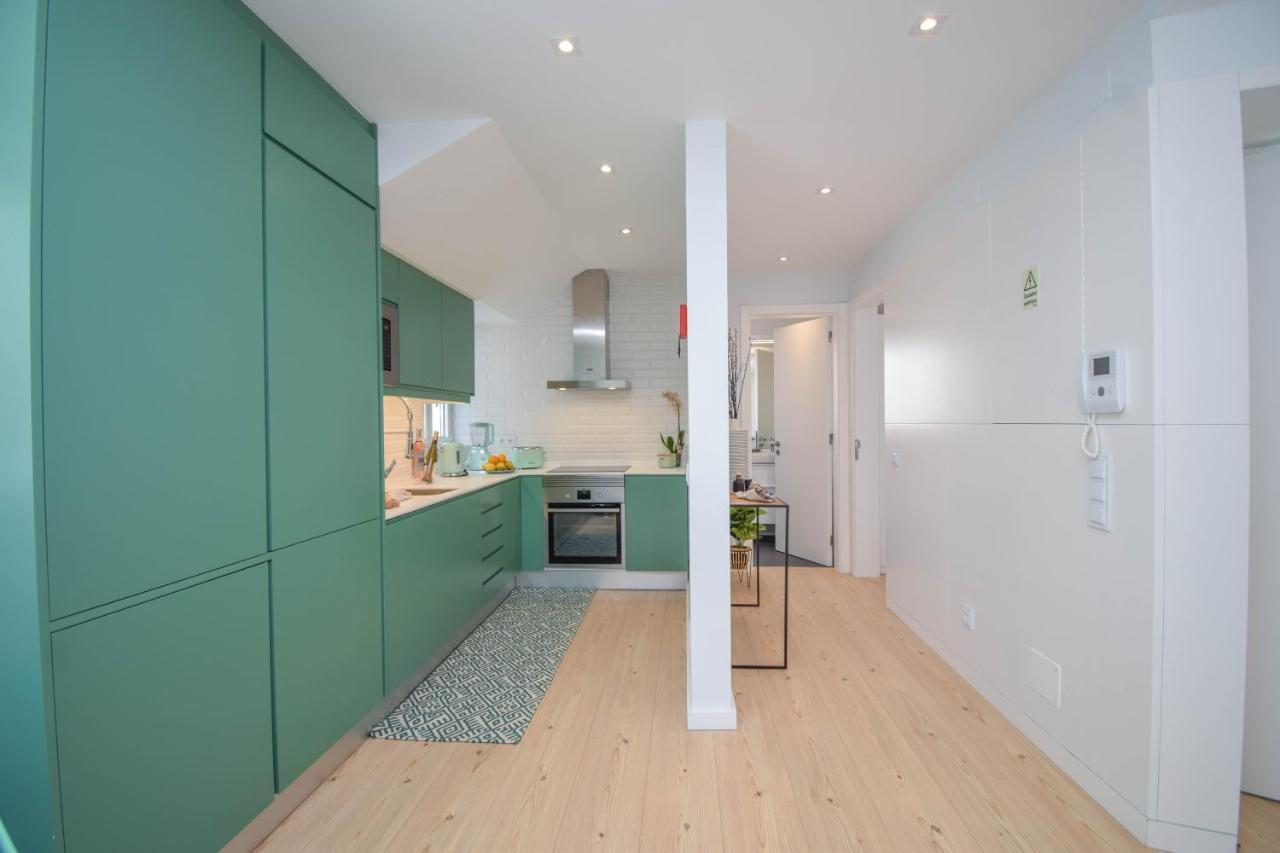 Central & Stylish 2 Bedroom Apartment W/ Balcony Віавіа Zewnętrze zdjęcie